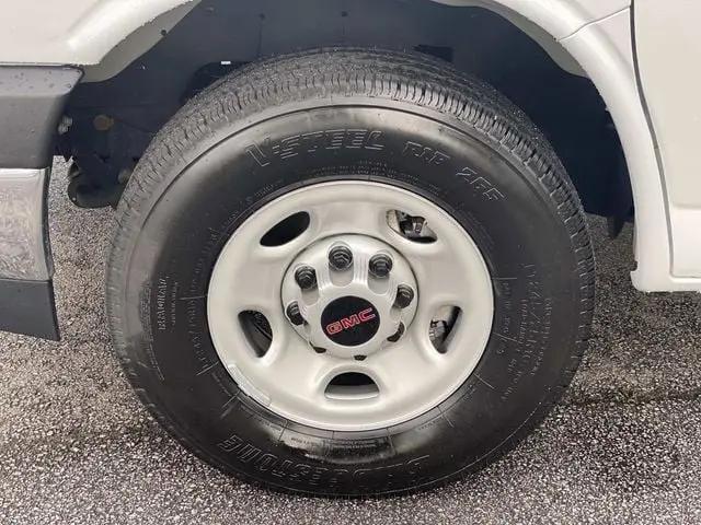 2025 GMC Savana Cargo RWD 2500 Regular Wheelbase Work Van