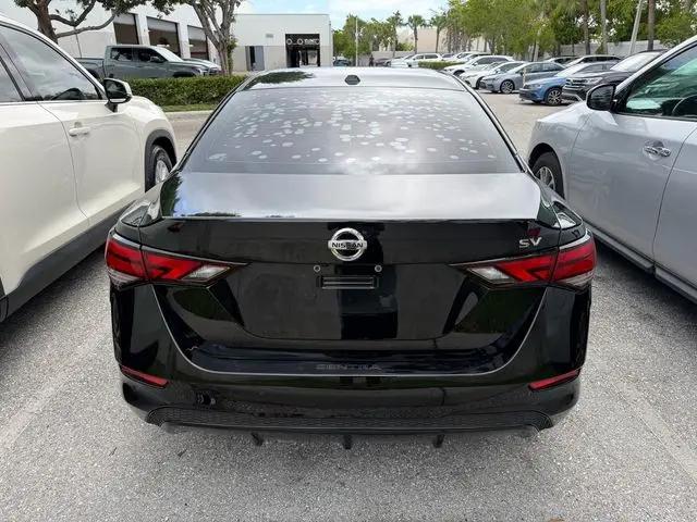 2022 Nissan Sentra SV Xtronic CVT