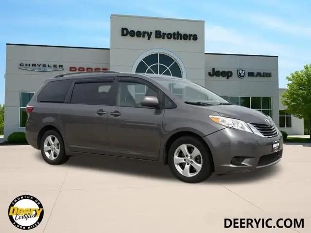 2015 Toyota Sienna LE 8 Passenger for sale in Iowa City, IA