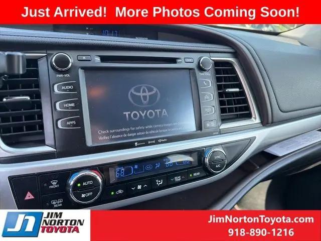 2016 Toyota Highlander XLE V6
