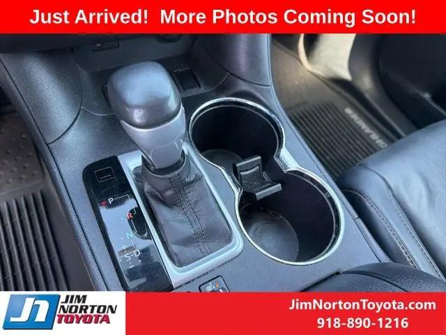2016 Toyota Highlander XLE V6