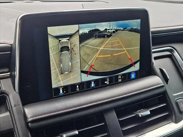 2022 Chevrolet Suburban 4WD RST