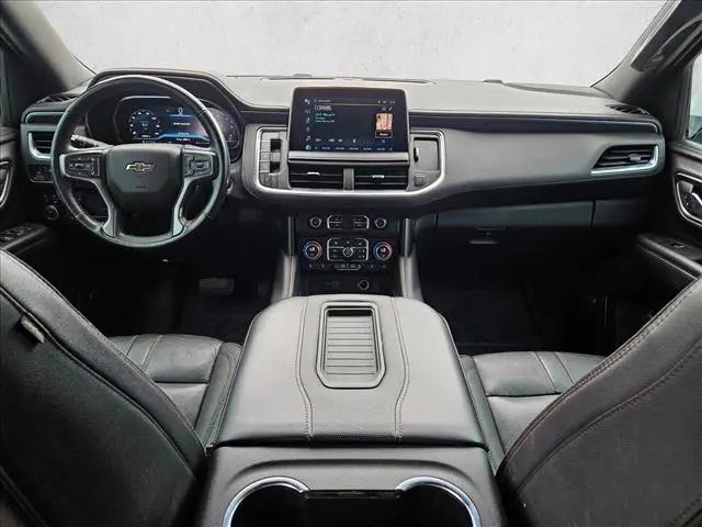 2022 Chevrolet Suburban 4WD RST