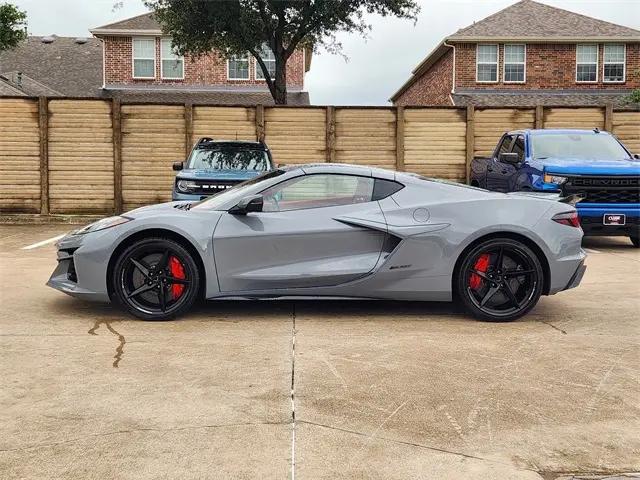 2025 Chevrolet Corvette E-Ray RWD Coupe 3LZ