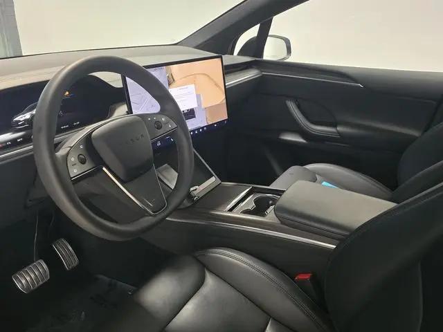 2024 Tesla Model X Long Range