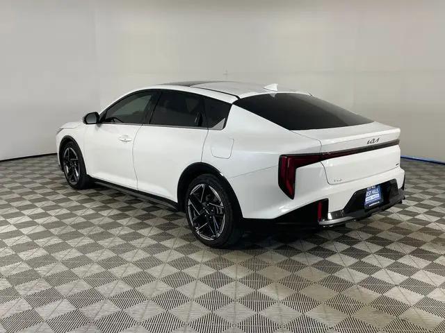 2025 Kia K4 GT-Line