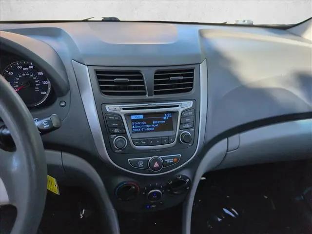 2017 Hyundai Accent SE