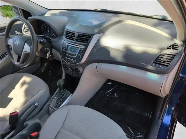 2017 Hyundai Accent SE