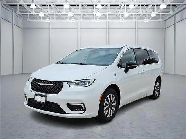 2024 Chrysler Pacifica Hybrid Select for sale in Amarillo, TX