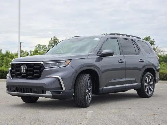 2024 Honda Pilot Touring