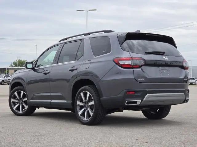 2024 Honda Pilot Touring