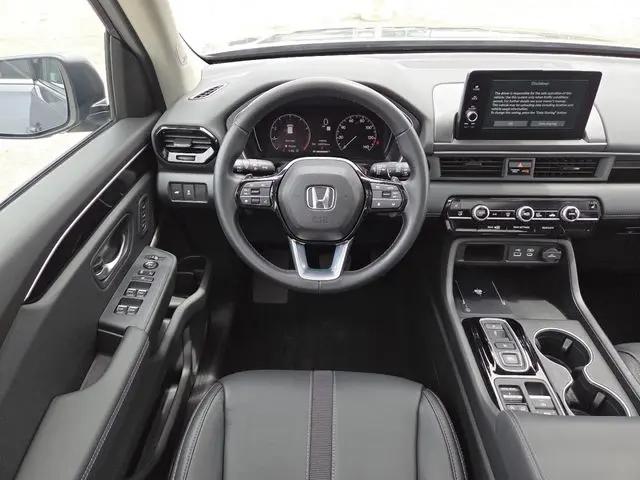 2024 Honda Pilot Touring