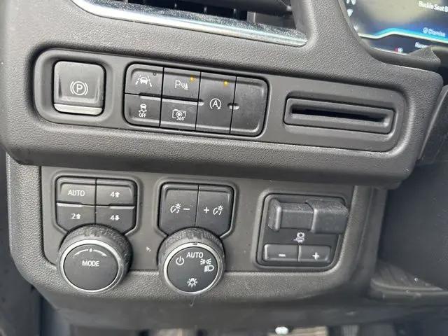 2023 Chevrolet Tahoe 4WD RST