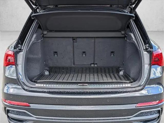 2022 Audi Q3 Premium 45 TFSI S line quattro Tiptronic