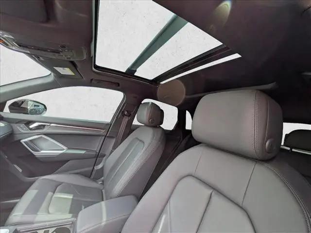 2022 Audi Q3 Premium 45 TFSI S line quattro Tiptronic