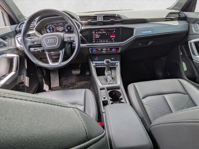 2022 Audi Q3 Premium 45 TFSI S line quattro Tiptronic