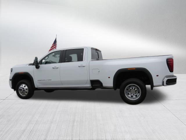 2026 GMC Sierra 3500HD Crew Cab, Long Bed, Denali Ultimate Dual Rear Wheel, 4WD