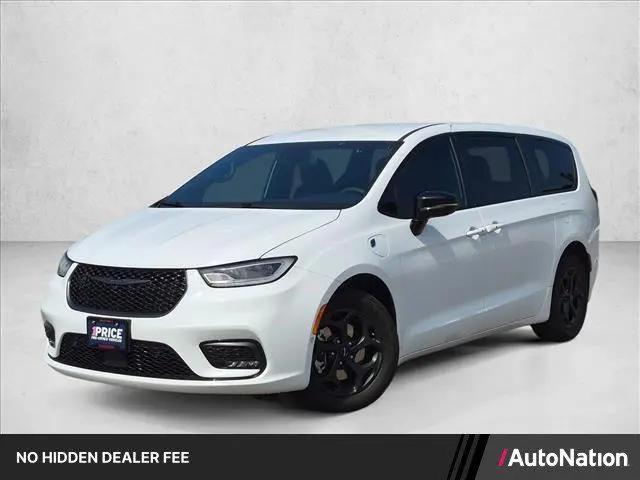 2024 Chrysler Pacifica Hybrid S Appearance Pkg for sale in Denton, TX