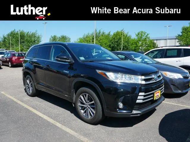 2017 Toyota Highlander Hybrid XLE for sale in Vadnais Heights, MN