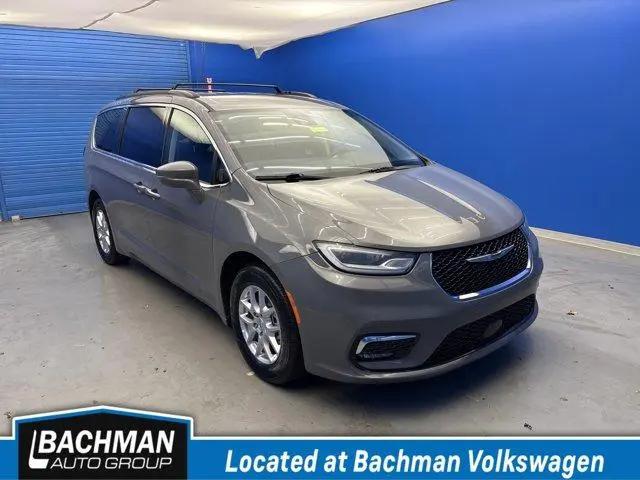2022 Chrysler Pacifica Touring L for sale in Louisville, KY