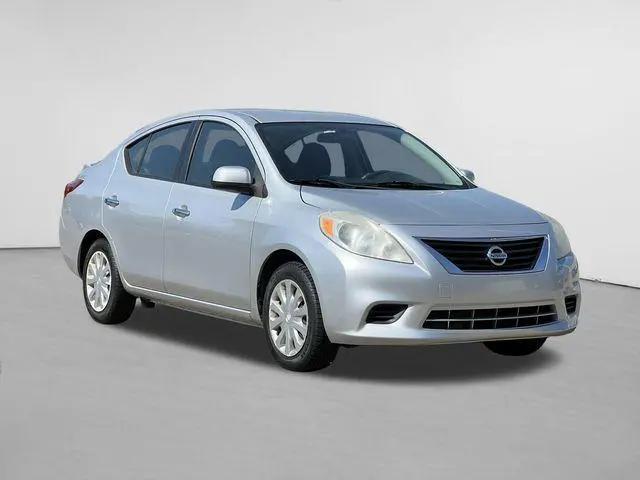 2013 Nissan Versa 1.6 SV for sale in Kalamazoo, MI