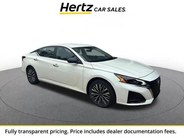 2025 Nissan Altima SV FWD for sale in Coraopolis, PA
