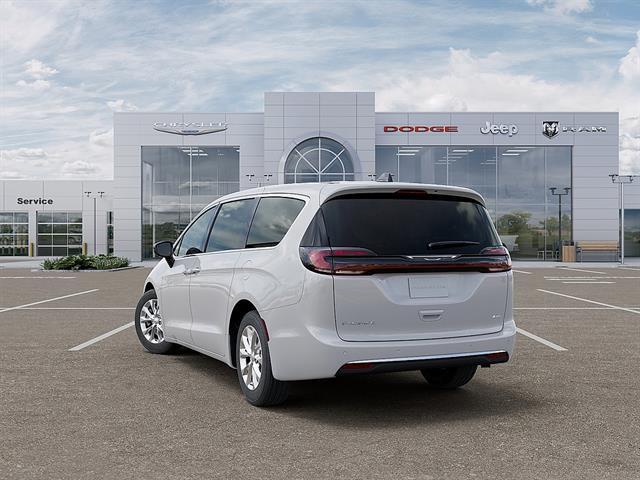 New 2027 Chrysler Pacifica Select For Sale in East Hanover, NJ