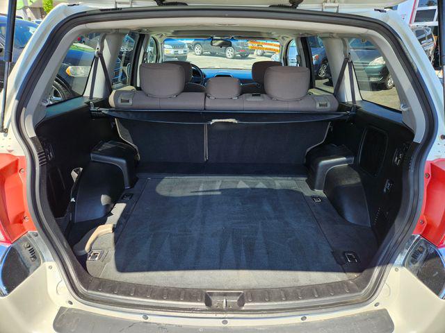 2004 Mitsubishi Endeavor XLS