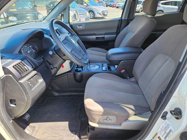 2004 Mitsubishi Endeavor XLS