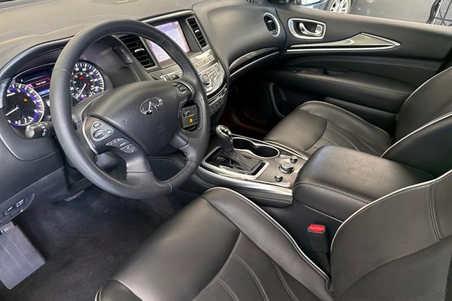 2017 INFINITI QX60 Base