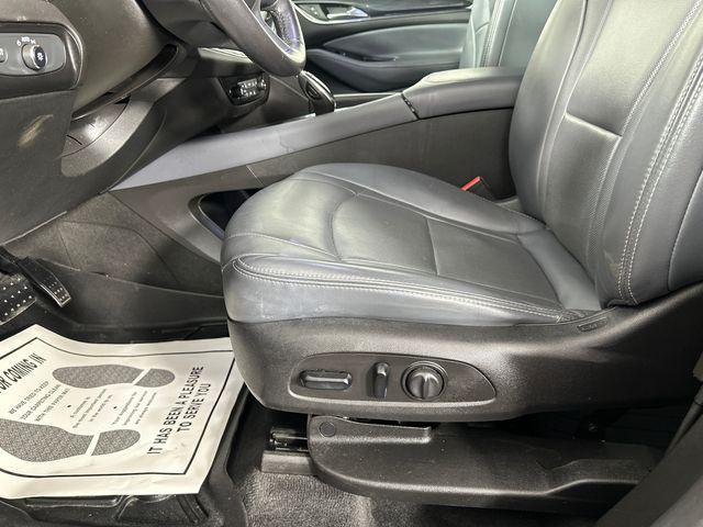 2019 Buick Enclave AWD Essence