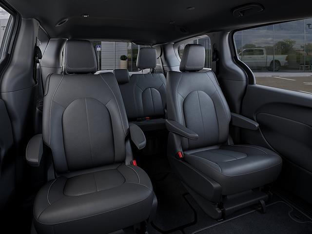New 2027 Chrysler Pacifica Select For Sale in East Hanover, NJ