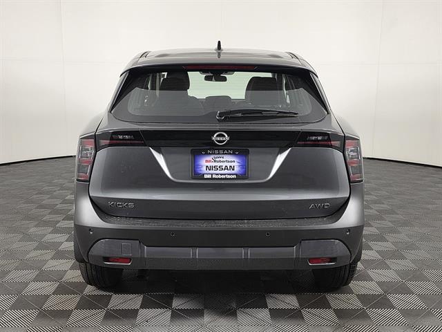 2026 Nissan Kicks S