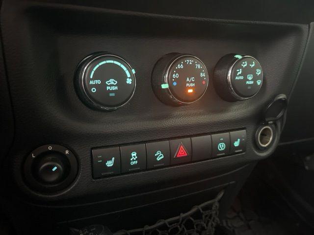 2014 Jeep Wrangler Unlimited Polar Edition