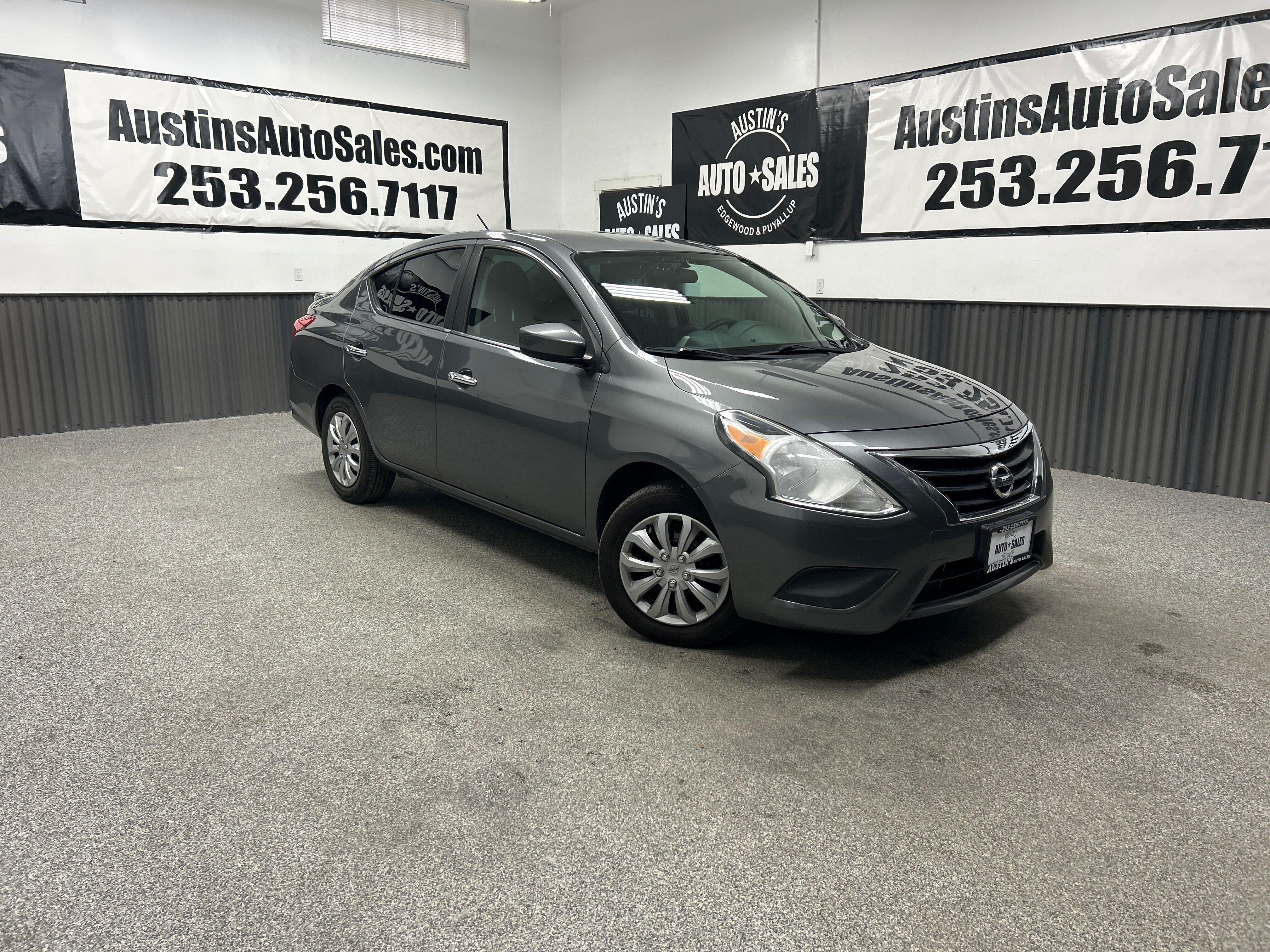 2016 Nissan Versa 1.6 SV