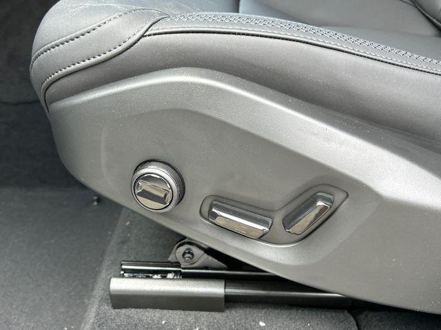 2026 Volvo XC90 Plus, B6 AWD Gas (mild hybrid), Gasoline, Bright, 6 Seats
