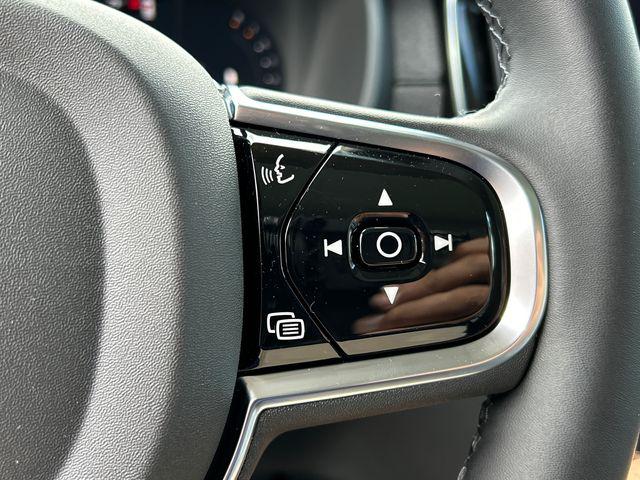 2026 Volvo XC90 Plus, B6 AWD Gas (mild hybrid), Gasoline, Bright, 6 Seats
