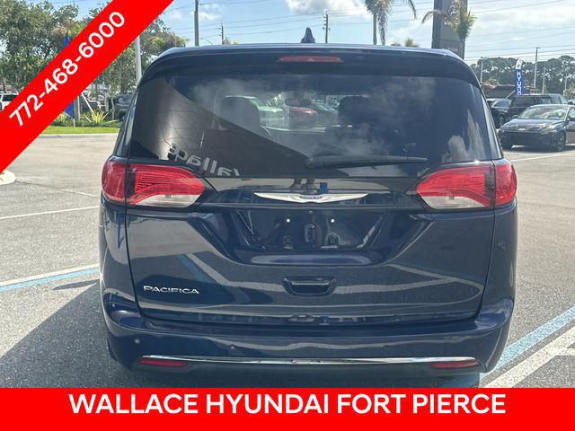2020 Chrysler Pacifica Touring