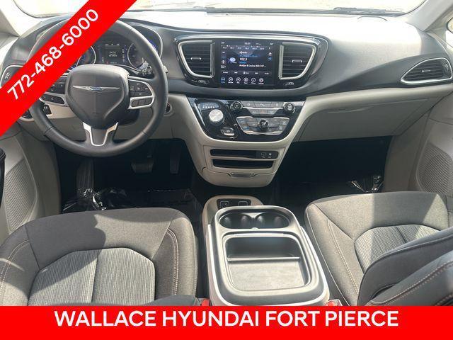 2020 Chrysler Pacifica Touring