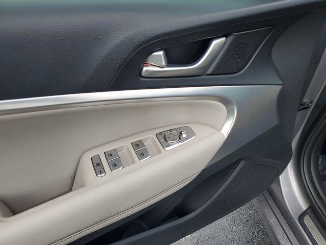 2020 Genesis G70 2.0T RWD