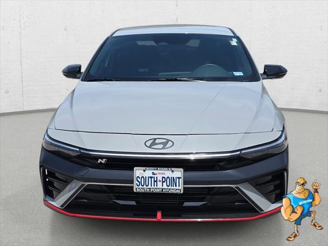 2025 Hyundai Elantra Base