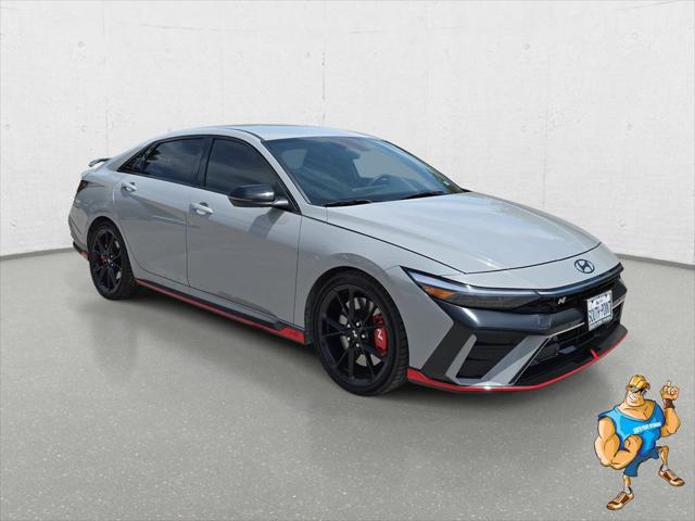 2025 Hyundai Elantra Base