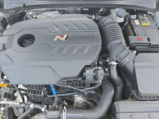 2025 Hyundai Elantra Base