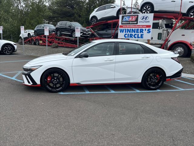2025 Hyundai Elantra Manual