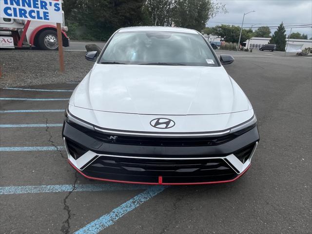 2025 Hyundai Elantra Manual
