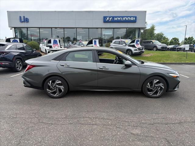 2024 Hyundai Elantra Limited