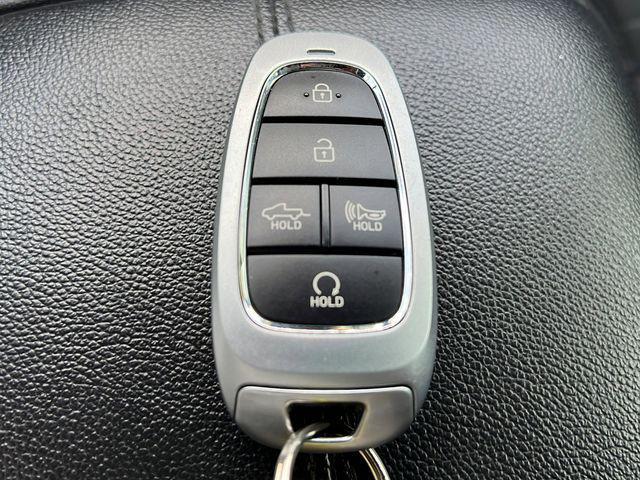2023 Hyundai Santa Cruz SEL Premium