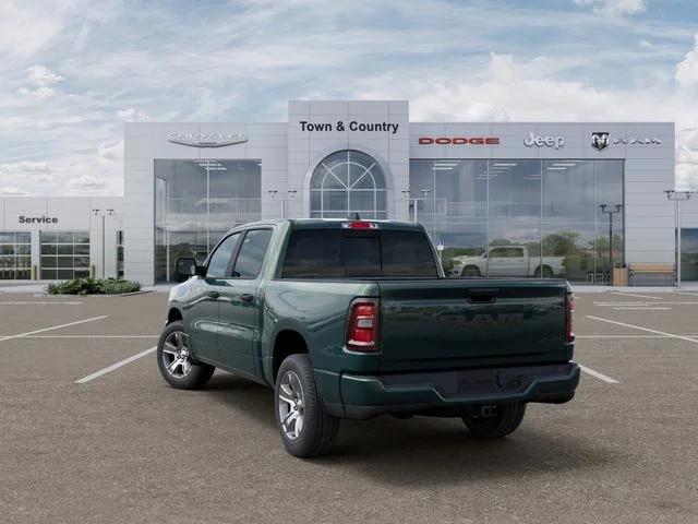 2026 RAM 1500 RAM 1500 EXPRESS CREW CAB 4X4 57 BOX