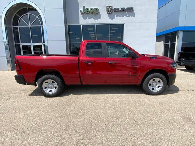 2026 RAM 1500 RAM 1500 TRADESMAN QUAD CAB 4X4 64 BOX