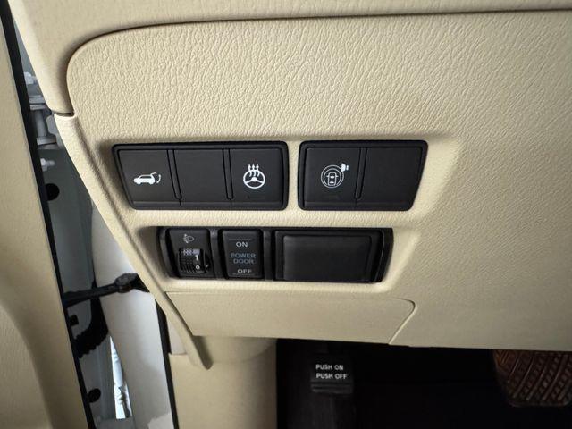 2018 INFINITI QX80 Base